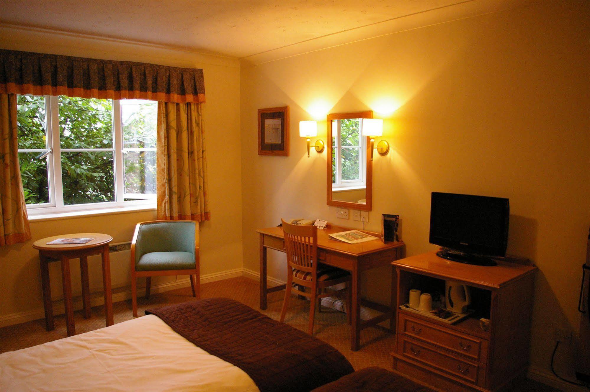 The Georgian, Haslemere, Surrey 외부 사진